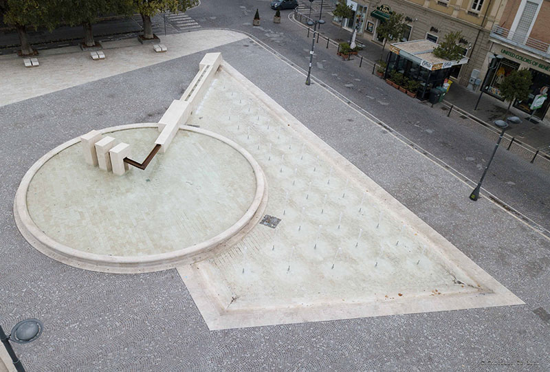 Piazza Risorgimento, Avezzano