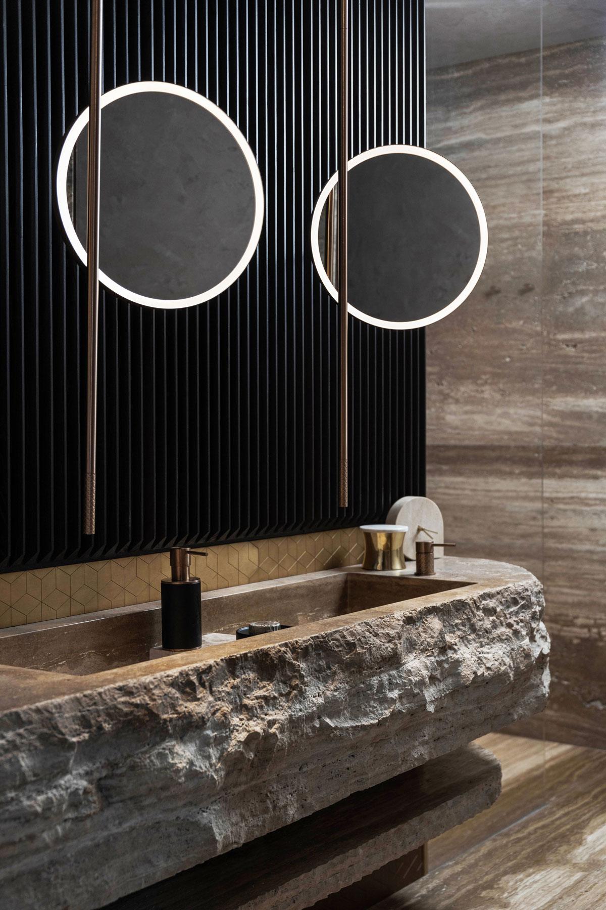 Lavabo a spacco in travertino Tiziano